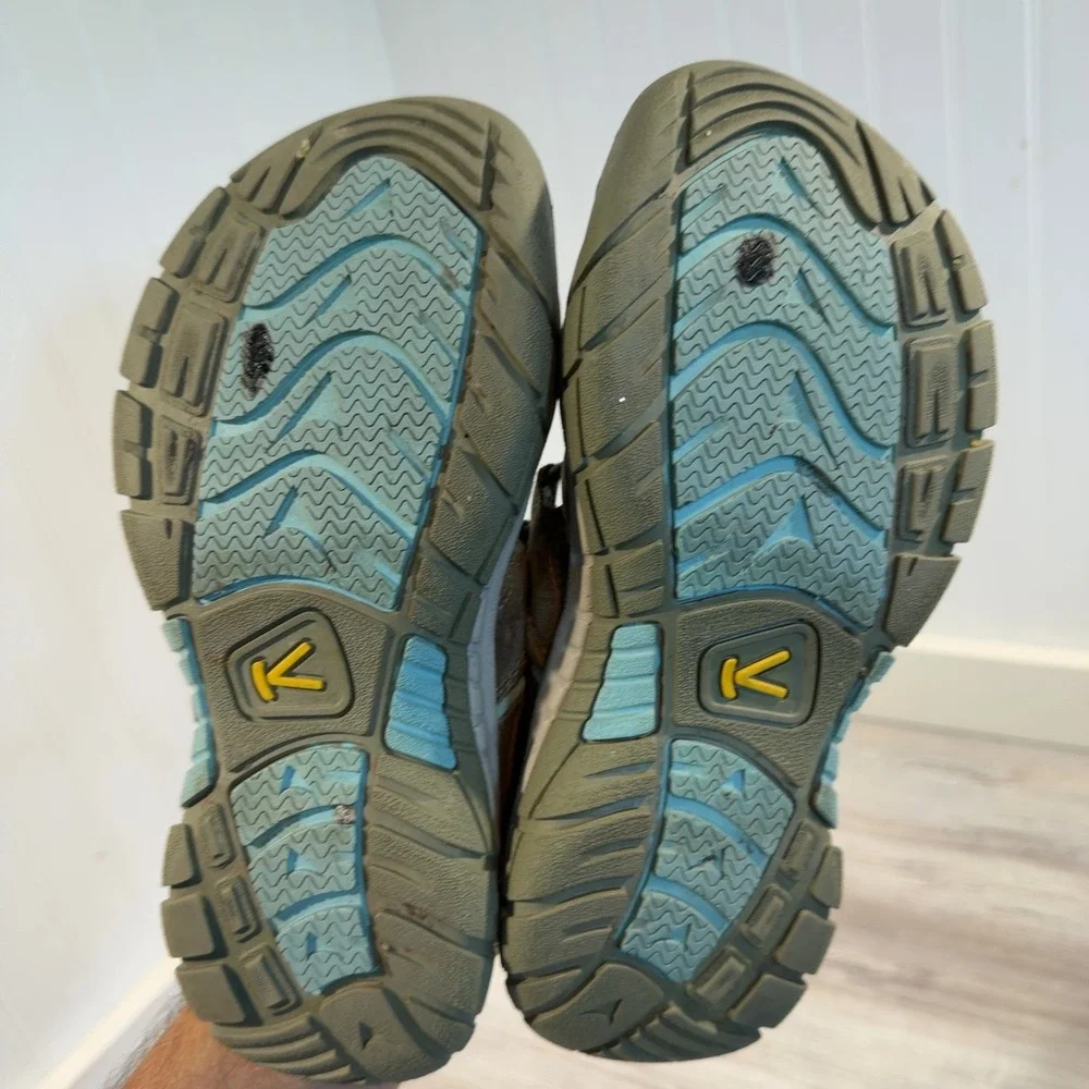 KEEN Newport H2 Women's Sandals Size 7 Brown Blue Waterproof Hiking Shoes